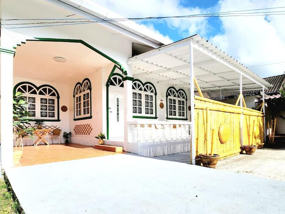Nhà nghỉ Village I Patong